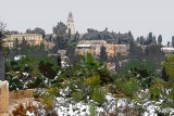 Старый город с часовой башней ц. Дормицион на горе Сион